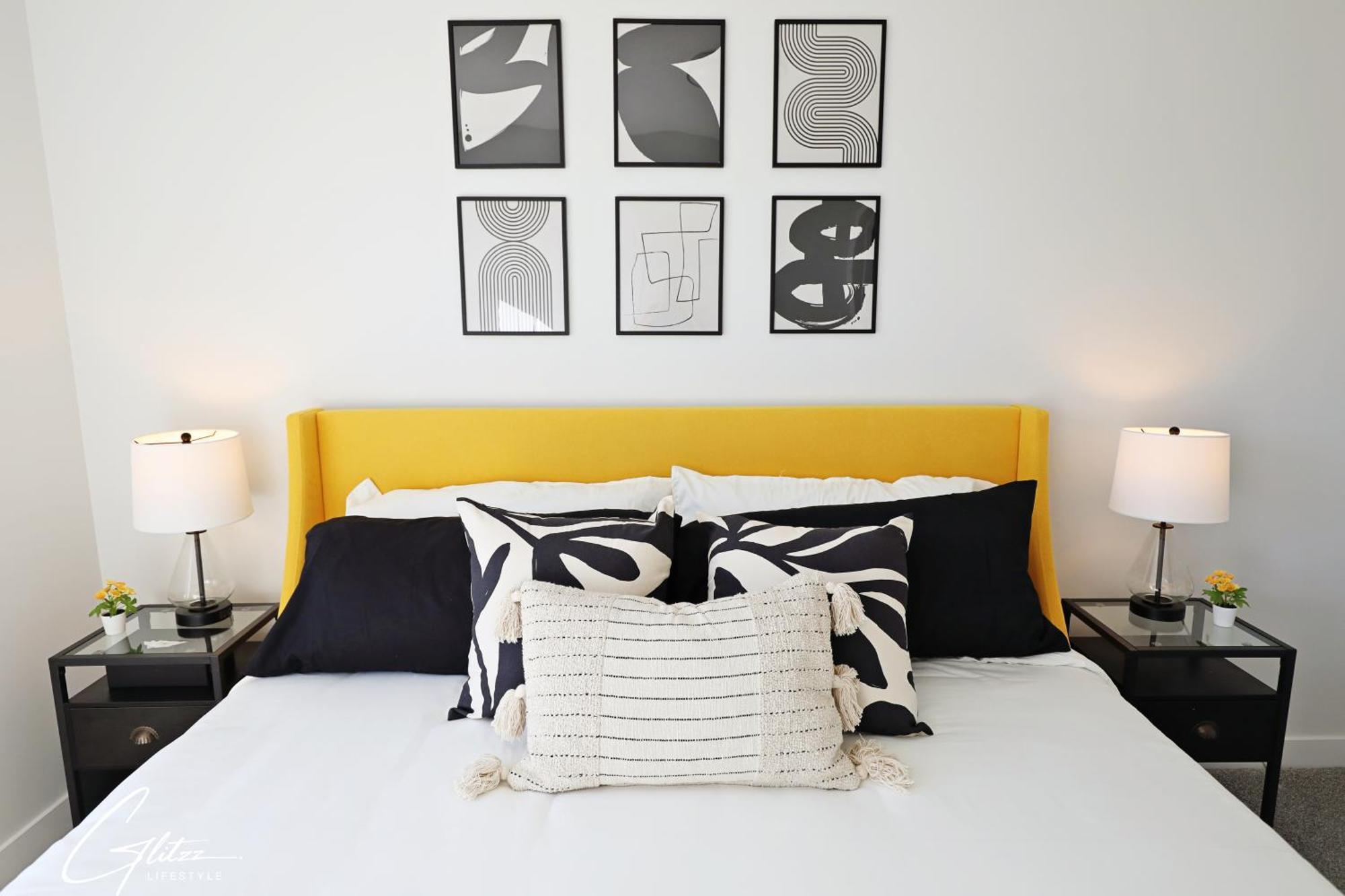 Beautiful Home With 4 King Beds,Airport,Disney+ エドモントン エクステリア 写真