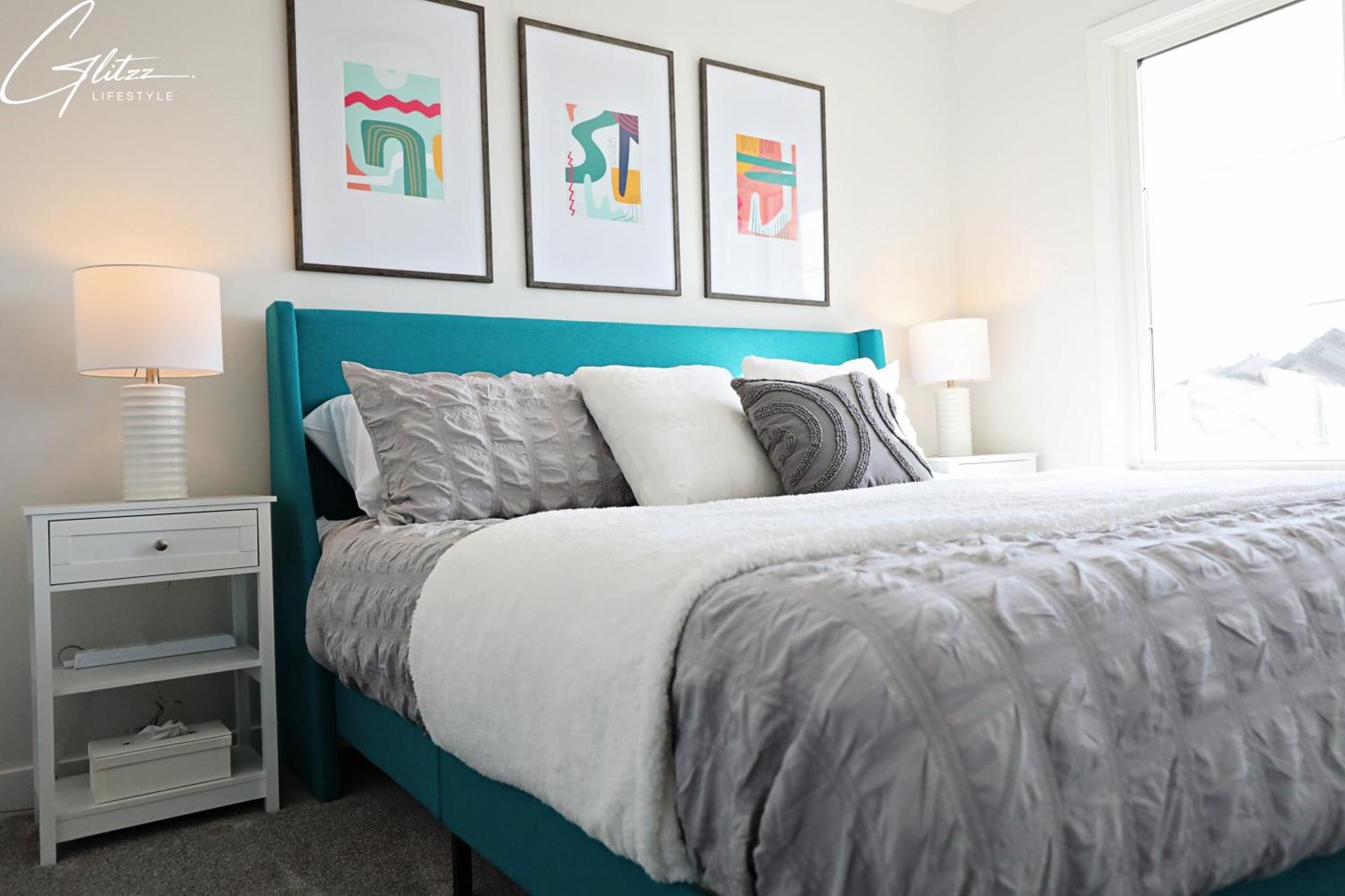 Beautiful Home With 4 King Beds,Airport,Disney+ エドモントン エクステリア 写真